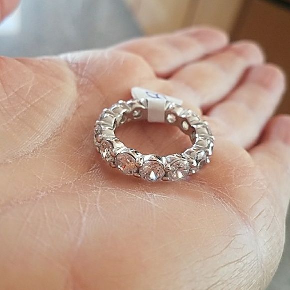 5mm Eternity Wedding Band size 8 - Picture 4 of 5